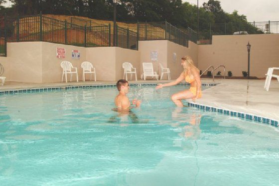 Holiday Inn Express Pigeon Forge - Sevierville By Ihg Facilities photo