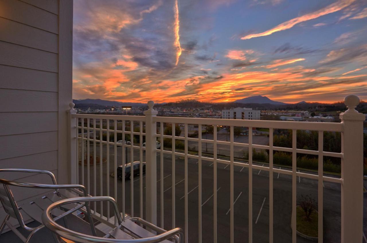 Holiday Inn Express Pigeon Forge - Sevierville By Ihg Exterior photo